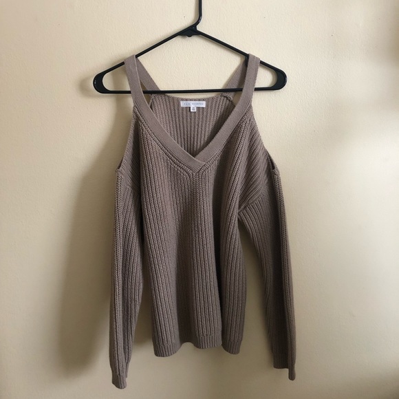 PacSun Sweaters - 🧶PacSun Cold Shoulder Sweater